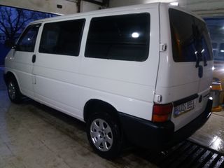 Volkswagen Transporter foto 4