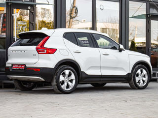 Volvo XC40 foto 2