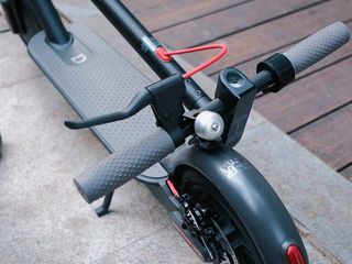 Продам электросамокат Xiaomi M365 electric scooter black, новый foto 4
