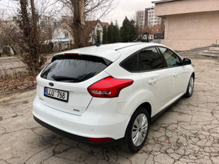 Ford Focus foto 3