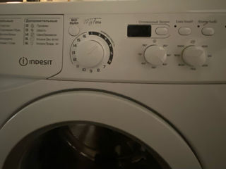 Indesit 1600 lei 6kg masina de spalat functioneaza foto 2