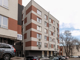 Apartament cu 2 camere, 74 m², Centru, Chișinău