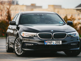 BMW 5 Series foto 1