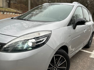 Renault Grand Scenic foto 6