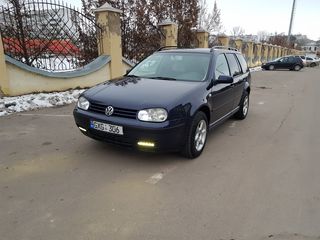 Volkswagen Golf foto 1