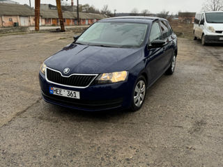 Skoda Rapid foto 2