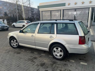 Volkswagen Golf foto 4