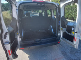 Ford Transit Connect foto 7