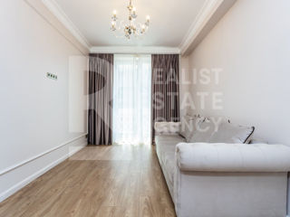 Apartament cu 2 camere, 80 m², Centru, Chișinău foto 8