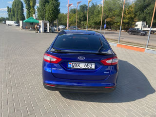 Ford Mondeo foto 4