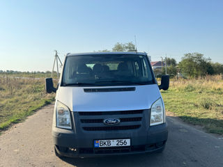 Ford Transit foto 1