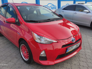 Toyota Prius c foto 5