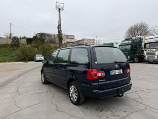 Volkswagen Sharan foto 3