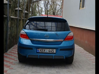 Opel Astra foto 2