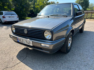 Volkswagen Golf foto 1