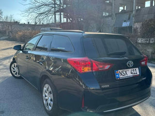 Toyota Auris foto 6