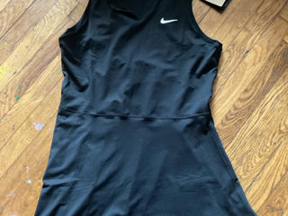 Теннисное платье Nike обмен
