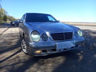 Mercedes E Class