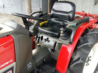 Tractor Japonez 22 CP Yanmar Forte F220 + Freza. Anul 2011 foto 8