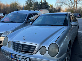 Mercedes B-Class