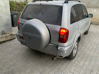 Toyota Rav 4 foto 4