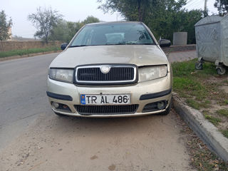 Skoda Fabia foto 2