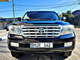 Toyota Land Cruiser foto 3