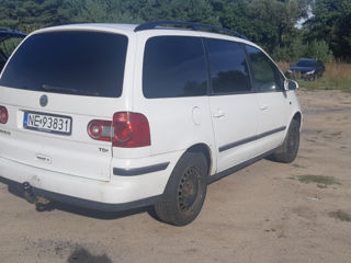 Volkswagen Sharan foto 6