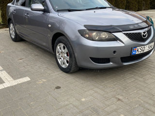 Mazda 3 foto 2