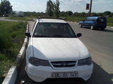 Daewoo Nexia foto 1