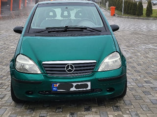 Mercedes A-Class foto 8