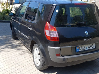 Renault Scenic foto 3