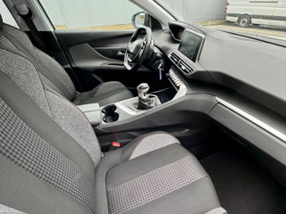 Peugeot 5008 foto 8