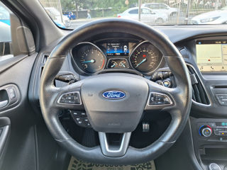 Ford Focus foto 15