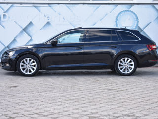 Skoda Superb foto 6