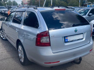 Skoda Octavia foto 2