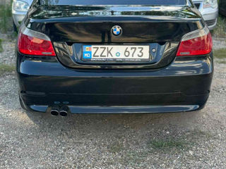 BMW 5 Series foto 5