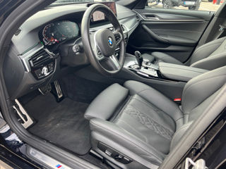 BMW 5 Series foto 7