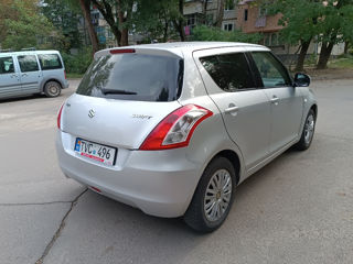 Suzuki Swift foto 2