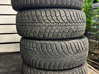 Kumho 225/55/R17 iarna