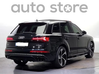 Audi Q7 foto 2