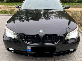 BMW 5 Series foto 3