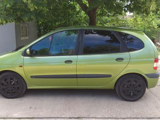 Renault Scenic foto 1