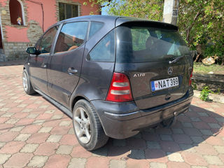 Mercedes A-Class foto 3