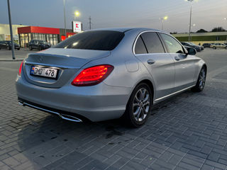 Mercedes C-Class foto 4