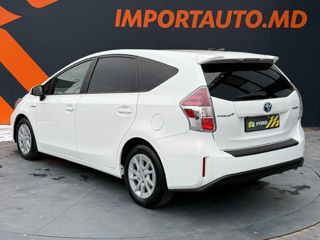 Toyota Prius + foto 5