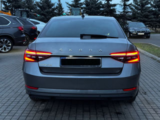 Skoda Superb foto 5