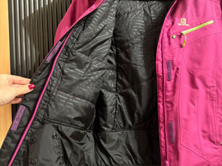 Продам женскую горнолыжную куртку Solomon  foto 1