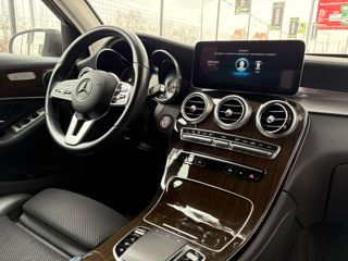 Mercedes GLC foto 10