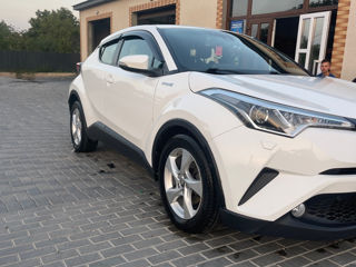 Toyota C-HR foto 6